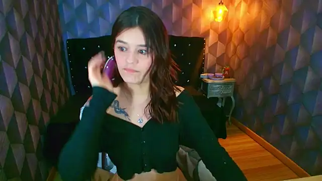 LiaHarryis online show from 03-27-26, 06:51