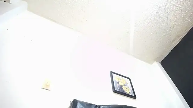 candyladyboy online show from 03-25-26, 07:42