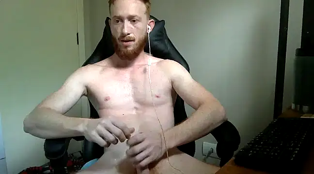 Snapshot of Smoker_Ginger chatting on 01-31-25, 03:33 Smoker Ginger online show from 01-31-25, 03:33