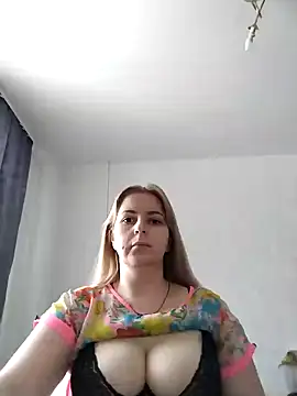 Lady nice cat online show from 01-30-25, 03:55