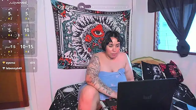 Snapshot of Marinnett11 chatting on 12-09-24, 05:52 Marinnett11 online show from 12-09-24, 05:52