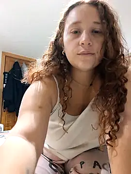 Snapshot of Mistik_red chatting on 09-16-25, 06:47 Mistik red online show from 09-16-25, 06:47