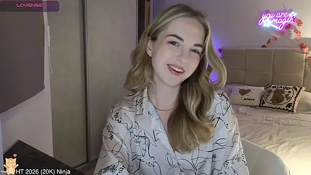 Snapshot of Miss_Aliannaa chatting on 04-27-26, 07:01 Miss Aliannaa online show from 04-27-26, 07:01