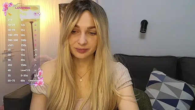 Snapshot of Yoda21 chatting on 02-07-26, 11:14 Yoda21 online show from 02-07-26, 11:14