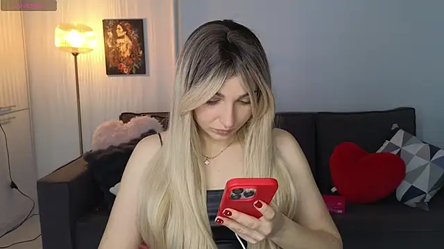 Snapshot of Yoda21 chatting on 02-18-26, 12:34 Yoda21 online show from 02-18-26, 12:34