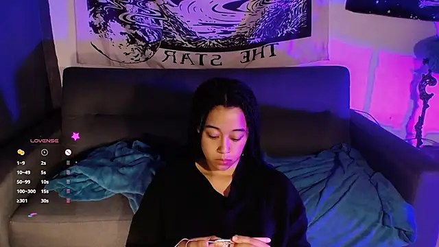 Snapshot of ela_0 chatting on 02-03-25, 06:56 ela 0 online show from 02-03-25, 06:56