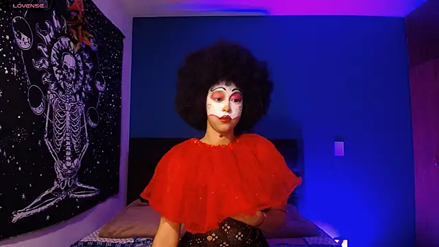 Snapshot of ela_0 chatting on 10-16-25, 05:52 ela 0 online show from 10-16-25, 05:52