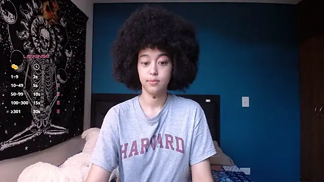 Snapshot of ela_0 chatting on 10-16-25, 07:26 ela 0 online show from 10-16-25, 07:26