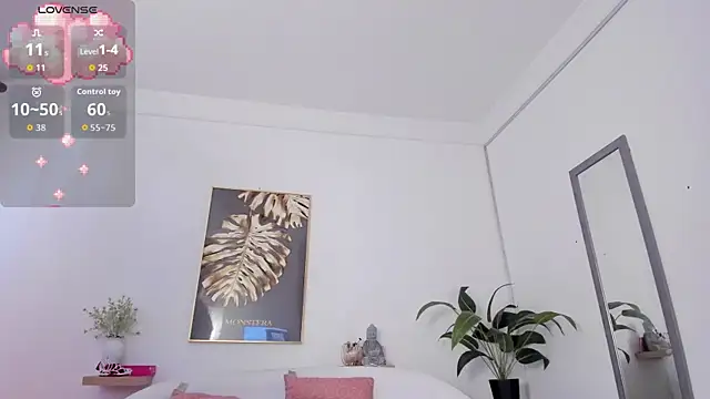 Snapshot of Amina_hafsa chatting on 10-05-25, 01:42 Amina hafsa online show from 10-05-25, 01:42