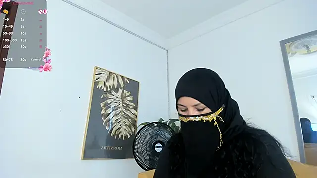 Snapshot of Amina_hafsa chatting on 06-19-26, 08:34 Amina hafsa online show from 06-19-26, 08:34