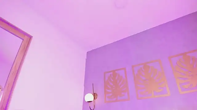 majo rosse  online show from 04-15-26, 07:58