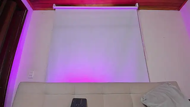 Snapshot of roselinedior chatting on 01-09-25, 03:01 roselinedior online show from 01-09-25, 03:01