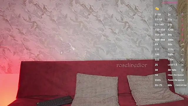 Snapshot of roselinedior chatting on 09-16-25, 08:10 roselinedior online show from 09-16-25, 08:10