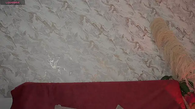 Snapshot of roselinedior chatting on 09-25-25, 01:15 roselinedior online show from 09-25-25, 01:15