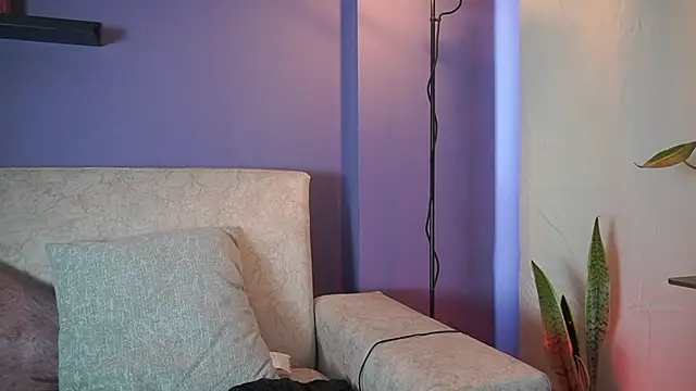 Snapshot of roselinedior chatting on 07-11-26, 02:20 roselinedior online show from 07-11-26, 02:20