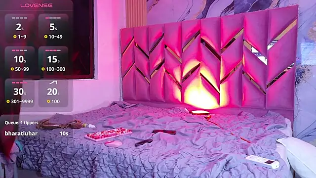 daddyissuesss  online show from 10-21-25, 07:36