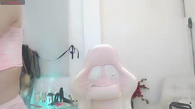 sasha mom69  online show from 11-30-25, 04:33