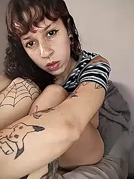 Snapshot of toxicsharmmy chatting on 12-01-25, 06:24 toxicsharmmy online show from 12-01-25, 06:24