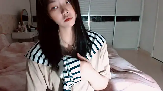 -Lucky Girl online show from 04-06-26, 01:12