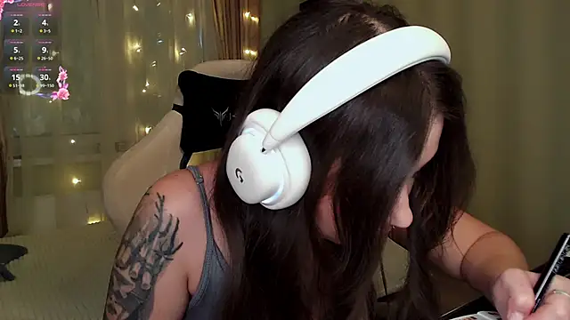 Sinigami   online show from 03-18-25, 04:47