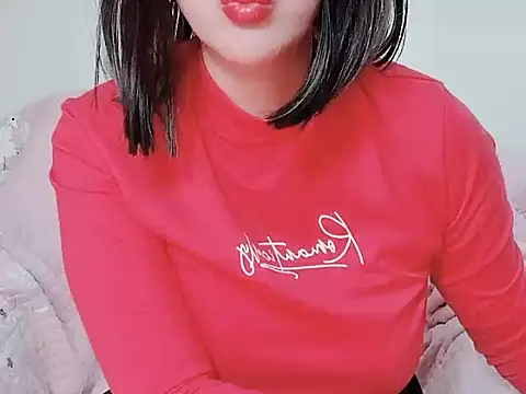 Snapshot of Bella_Babi chatting on 01-12-25, 08:14 Bella Babi online show from 01-12-25, 08:14