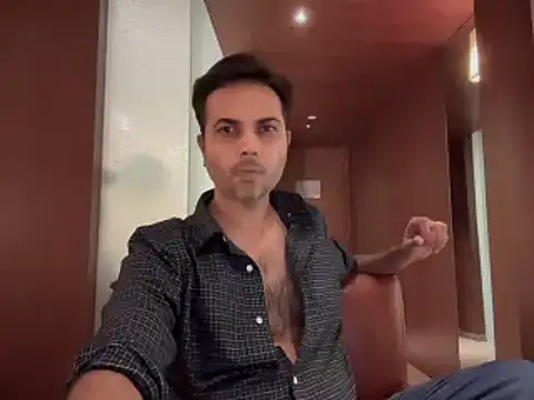 Snapshot of immog727 chatting on 12-29-24, 01:06 immog727 online show from 12-29-24, 01:06