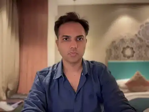 Snapshot of immog727 chatting on 12-17-25, 04:13 immog727 online show from 12-17-25, 04:13