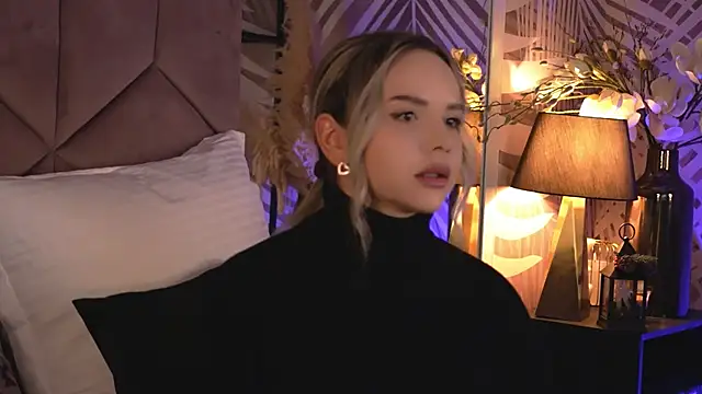 Snapshot of KatyaBelle chatting on 02-04-26, 08:03 KatyaBelle online show from 02-04-26, 08:03