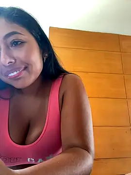 emmyjhonson07 online show from 09-12-25, 05:46