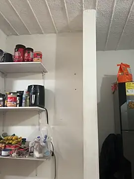 emmyjhonson07 online show from 04-14-26, 11:49