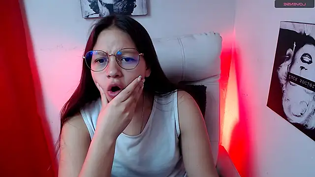 Snapshot of SamanthaRoldaan chatting on 01-21-25, 01:22 SamanthaRoldaan online show from 01-21-25, 01:22