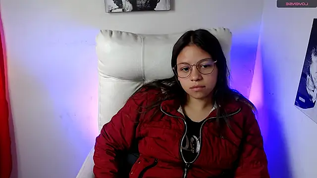 Snapshot of SamanthaRoldaan chatting on 01-23-25, 04:37 SamanthaRoldaan online show from 01-23-25, 04:37