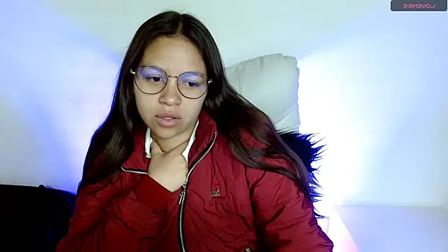 Snapshot of SamanthaRoldaan chatting on 02-20-25, 02:02 SamanthaRoldaan online show from 02-20-25, 02:02