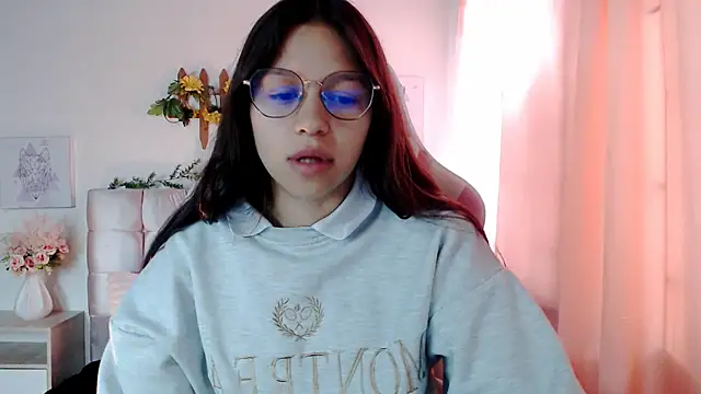 Snapshot of SamanthaRoldaan chatting on 09-09-25, 03:00 SamanthaRoldaan online show from 09-09-25, 03:00