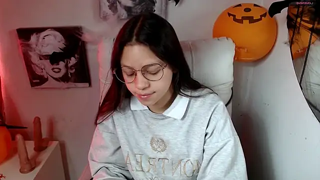 SamanthaRoldaan online show from 10-28-25, 02:31