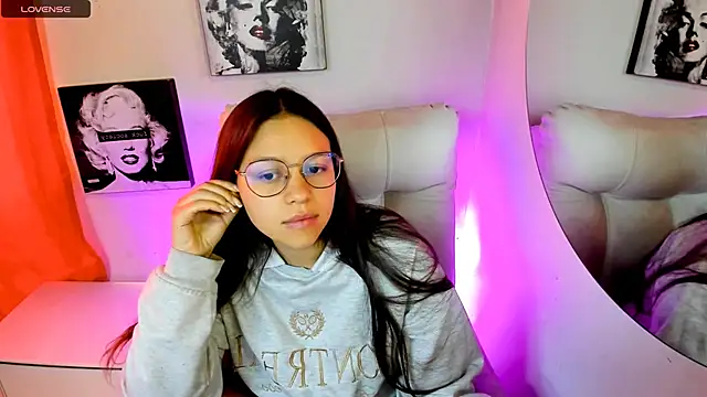 SamanthaRoldaan online show from 04-20-26, 02:42