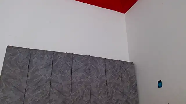 Snapshot of linda_33 chatting on 11-13-25, 03:00 linda 33 online show from 11-13-25, 03:00