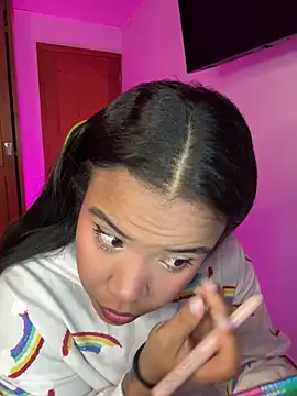 Snapshot of leila_22 chatting on 01-16-26, 07:56 leila 22 online show from 01-16-26, 07:56