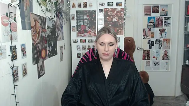 CapriScorpion online show from 12-27-24, 03:48