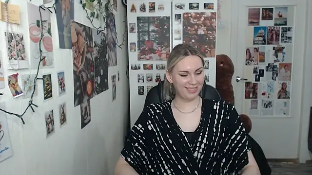 CapriScorpion online show from 01-16-25, 02:51