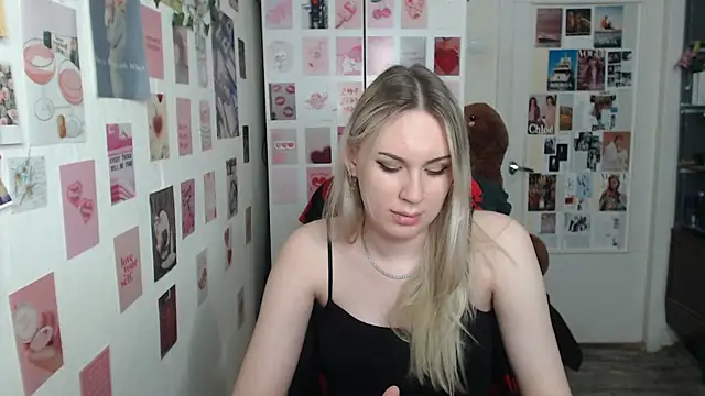 CapriScorpion online show from 02-13-25, 04:07