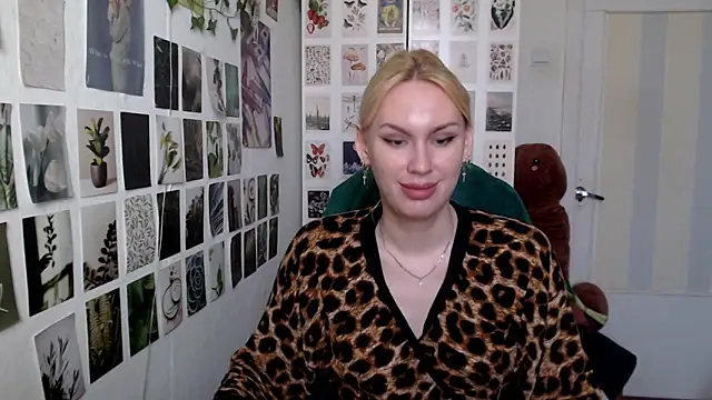 CapriScorpion online show from 05-06-26, 10:53