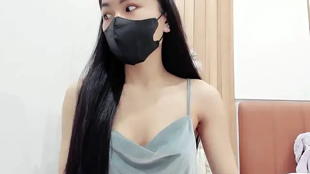 Lita-Julia online show from 03-11-25, 11:23