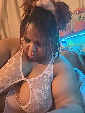 kweenxkarma online show from 12-23-24, 09:49