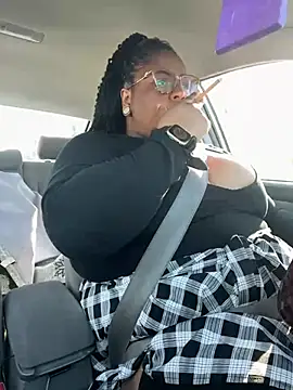 kweenxkarma online show from 03-21-25, 08:40