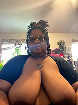 kweenxkarma online show from 09-15-25, 07:25