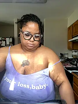 kweenxkarma online show from 10-21-25, 09:37