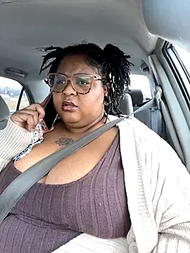 kweenxkarma online show from 10-27-25, 09:52