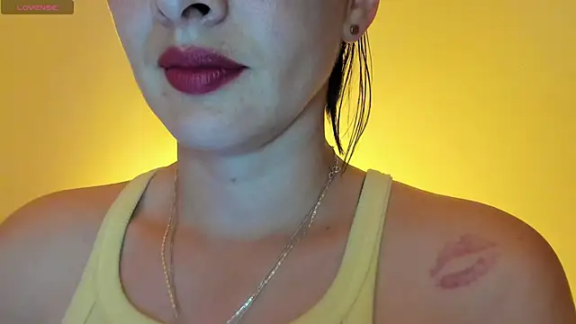 queen fetish online show from 11-19-25, 10:43