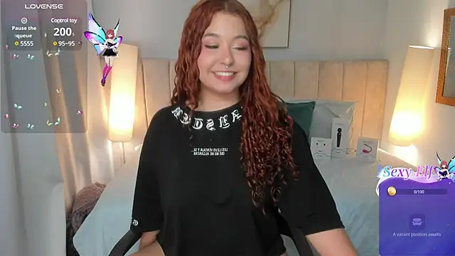 Snapshot of Atenea_cuteee chatting on 03-12-25, 02:20 Atenea cuteee online show from 03-12-25, 02:20